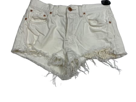 White Shorts We The Free, Size 6 Supply