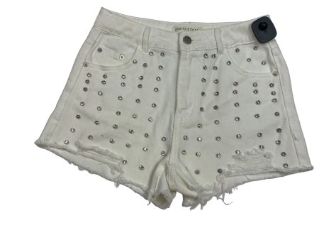 White Shorts Clothes Mentor, Size S For Discount